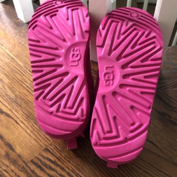 Magenta Ultra Mini Uggs - Picture 3 of 3